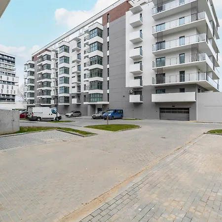 Cosy With Balcony In By Renters Διαμέρισμα Rzeszów